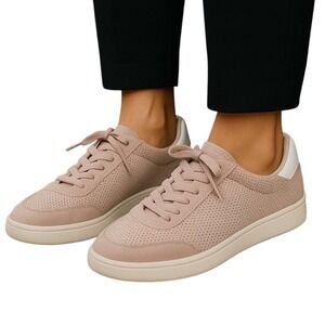 Old Navy Women's Nuetral Brown Low-Top Sneakers Size 7‎